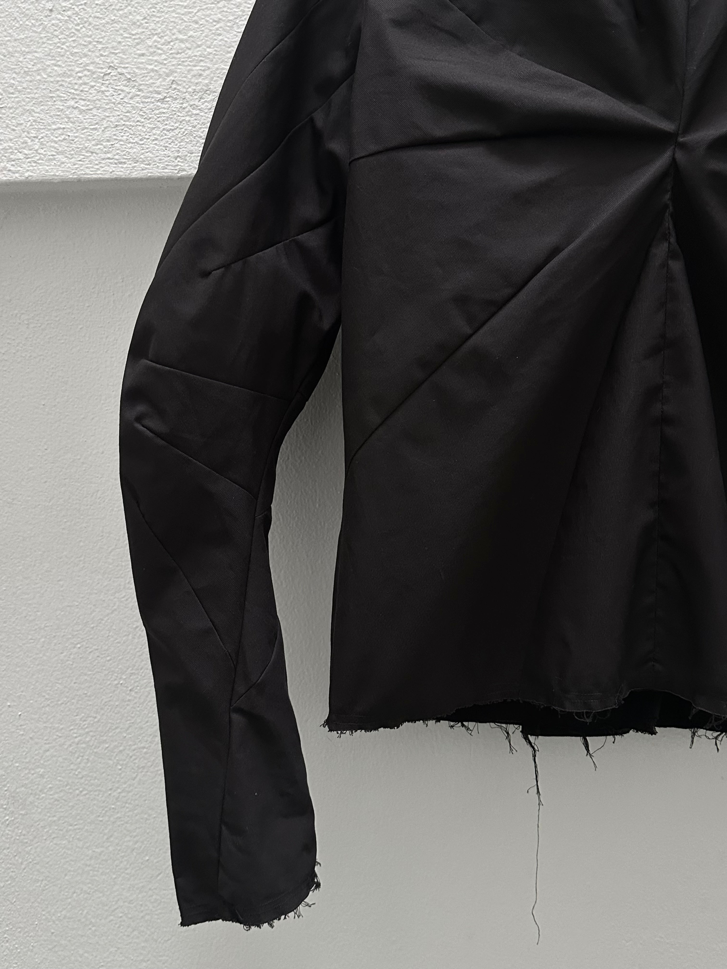 Anatomical curvature Jacket