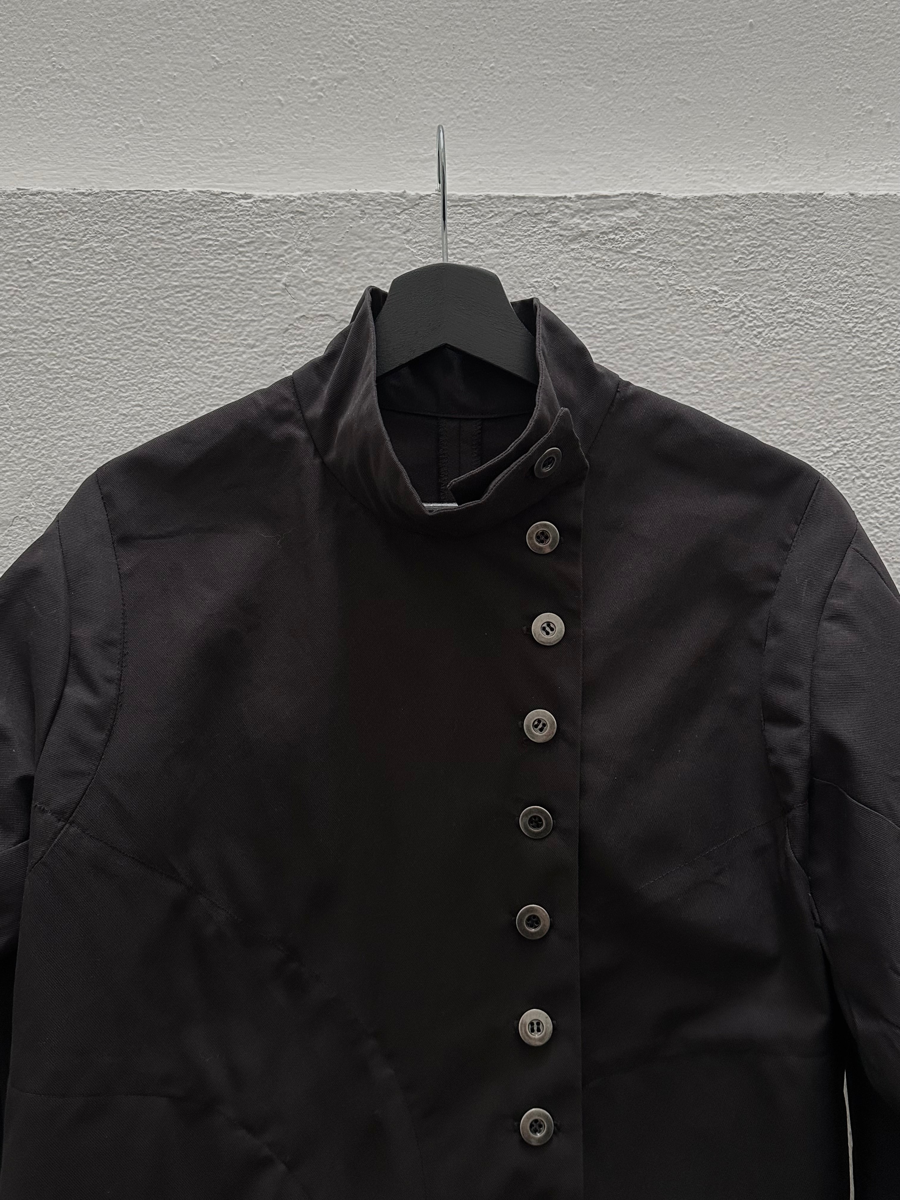 Anatomical curvature Jacket