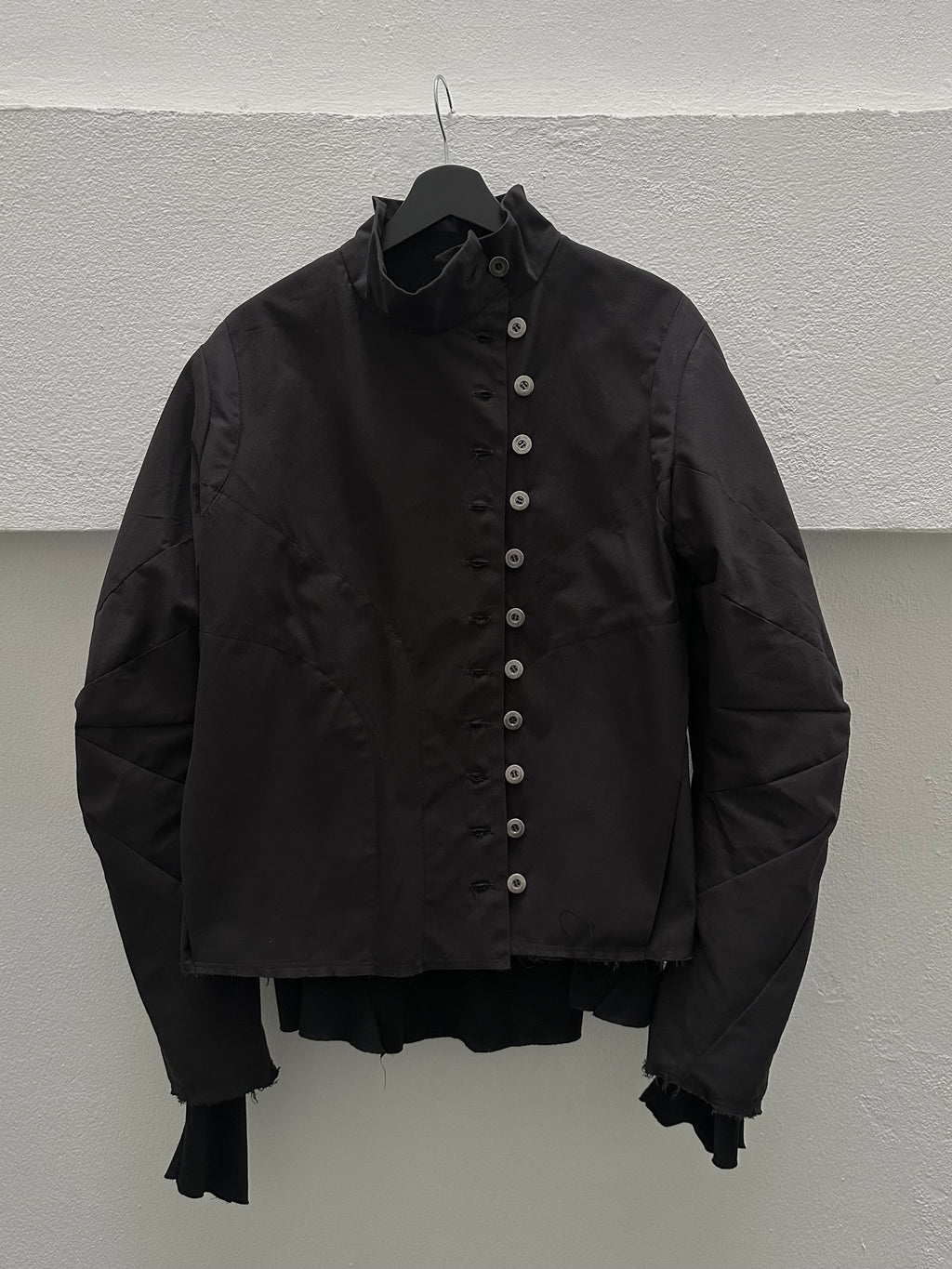 Anatomical curvature Jacket