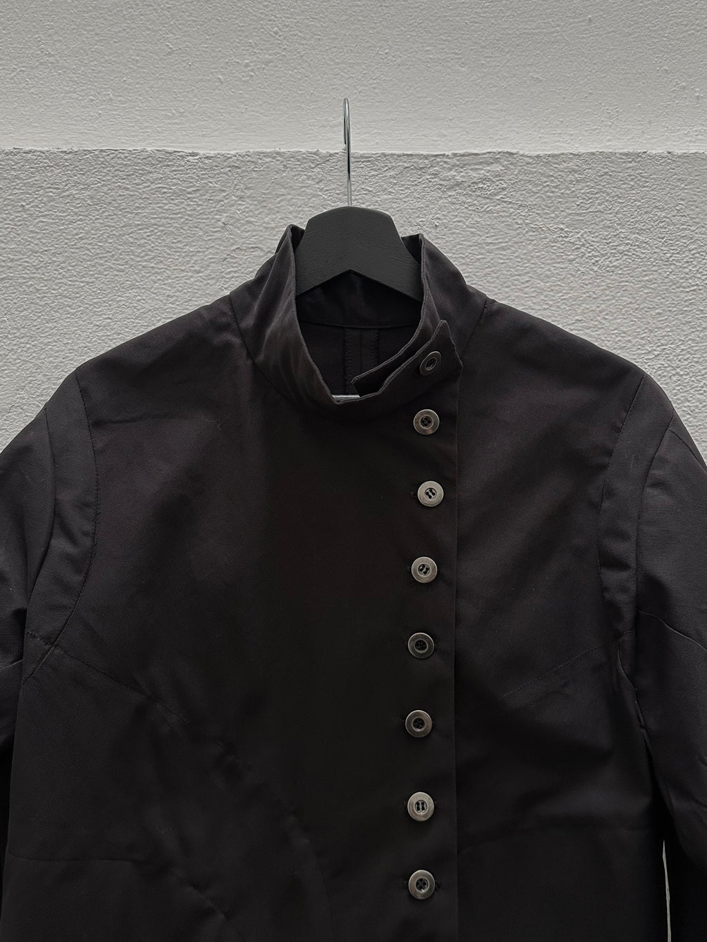 Anatomical curvature Jacket
